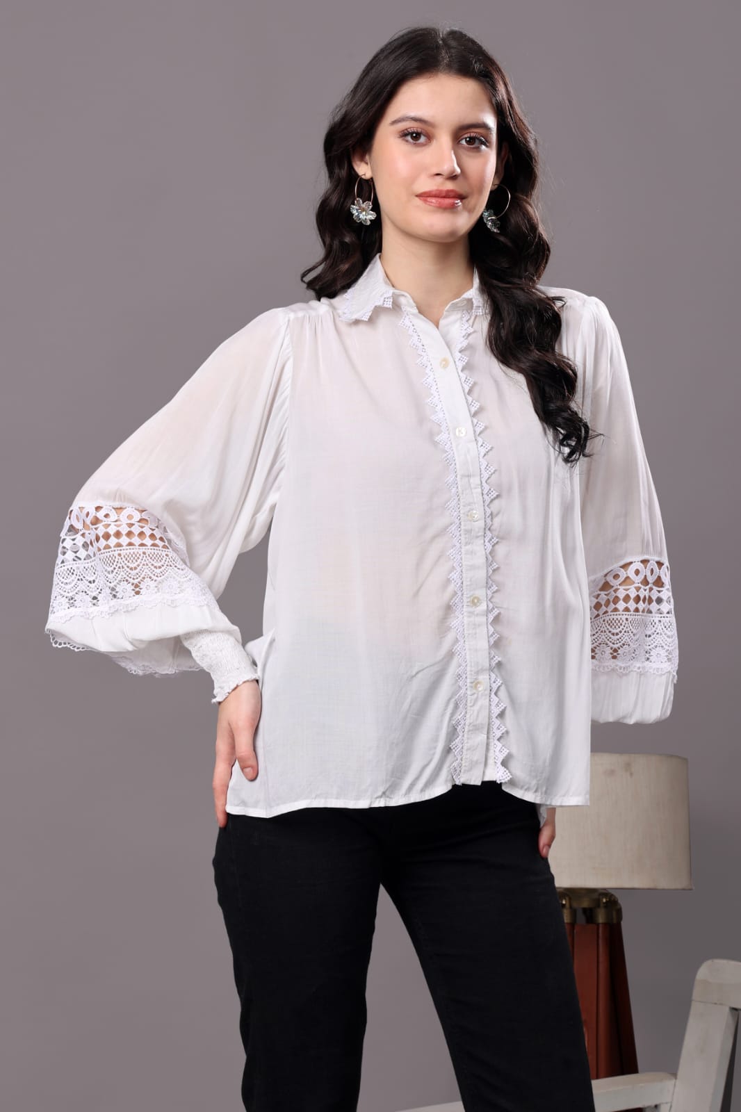 Top Sandra : white lace stylish modal shirt